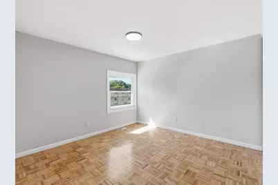2 Laurel Ct, Jersey City, NJ 07302 - Photo 7