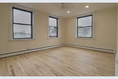 327 8th St #7, Union City, NJ 07087 - Photo 5