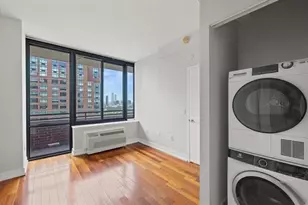 389 Washington St, Jersey City, NJ 07302 - Photo 5