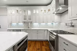 231 1st St, Jersey City, NJ 07302 - Photo 9