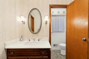 46 Avenue B, Bayonne, NJ 07002 - Photo 31