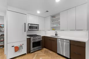 13 Britton St, Jersey City, NJ 07306 - Photo 13