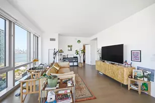 75 Park Ln S, Jersey City, NJ 07310 - Photo 21