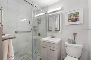 6040 Blvd E, West New York, NJ 07093 - Photo 9