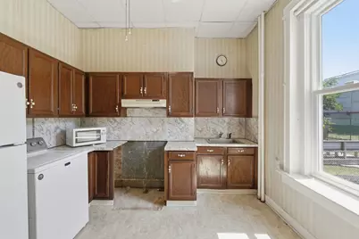 122 Avenue A, Bayonne, NJ 07002 - Photo 11
