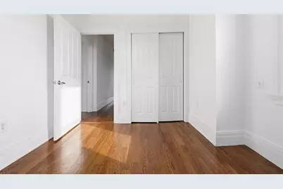 76 Bowers St, Jersey City, NJ 07307 - Photo 5