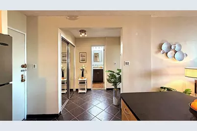 380 Mountain Rd #110, Union City, NJ 07087 - Photo 9