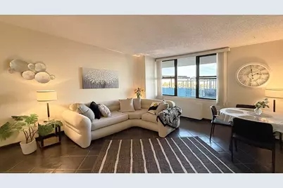 380 Mountain Rd #110, Union City, NJ 07087 - Photo 7