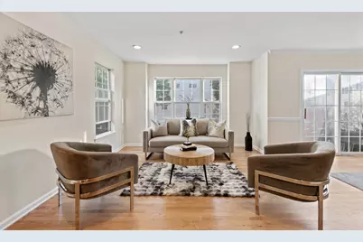 27 Bayside Dr, Bayonne, NJ 07002 - Photo 1