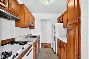 10 Huron Ave, Jersey City, NJ 07306 - Photo 13