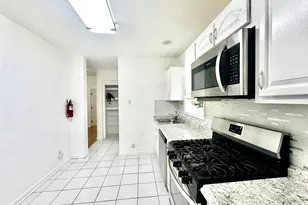 247 Clendenny Ave, Jersey City, NJ 07304 - Photo 7