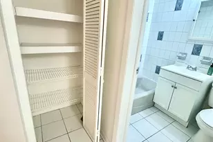 247 Clendenny Ave, Jersey City, NJ 07304 - Photo 29