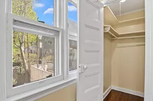 90 W 43rd St, Bayonne, NJ 07002 - Photo 9