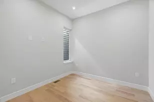 27 Clinton Ave, Jersey City, NJ 07304 - Photo 29