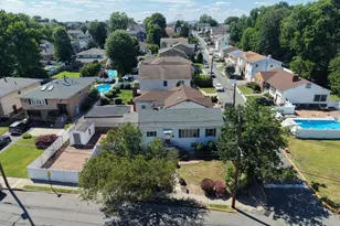 55 Central Ln, Secaucus, NJ 07094 - Photo 3