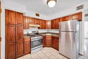 30 Skyline Dr, Jersey City, NJ 07305 - Photo 7