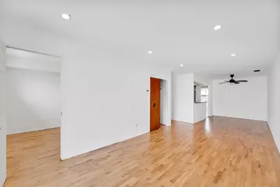 30 Skyline Dr #3, Jersey City, NJ 07305 - Photo 15