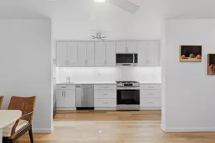 6040 Blvd E, West New York, NJ 07093 - Photo 7