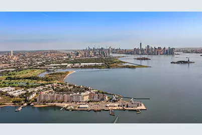 206 Shearwater Ct West #60, Jersey City, NJ 07305 - Photo 23