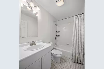 206 Shearwater Ct West #60, Jersey City, NJ 07305 - Photo 13