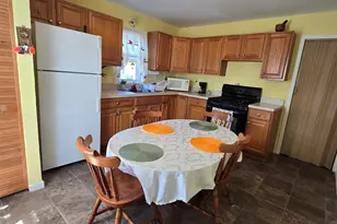 884 E 28th St, Paterson, NJ 07513 - Photo 17