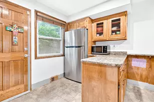 51 Boyd Ave, Jersey City, NJ 07304 - Photo 17