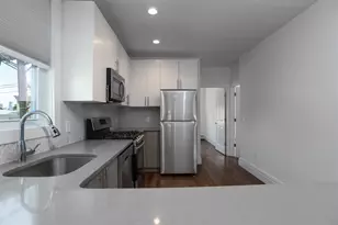 76 Bowers St, Jersey City, NJ 07307 - Photo 3