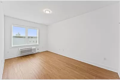 429 Bergen Ave #303, Jersey City, NJ 07304 - Photo 1