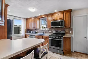 19 W 9th St, Bayonne, NJ 07002 - Photo 13