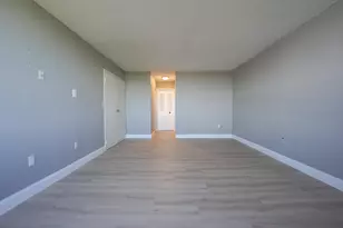 1021 Harmon Cove Tower, Secaucus, NJ 07094 - Photo 21
