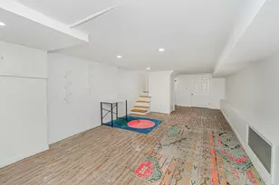 66 Van Reypen St, Jersey City, NJ 07306 - Photo 27