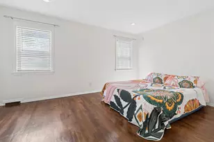 106 Country Village Rd, Jersey City, NJ 07305 - Photo 5