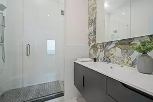 31 Graham St, Jersey City, NJ 07307 - Photo 15