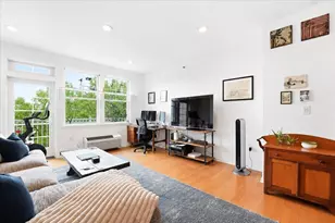 15 Freedom Way, Jersey City, NJ 07305 - Photo 3
