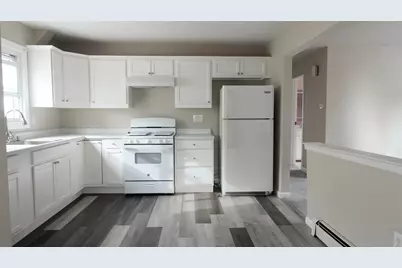 20 Oak St #2, Bayonne, NJ 07002 - Photo 7