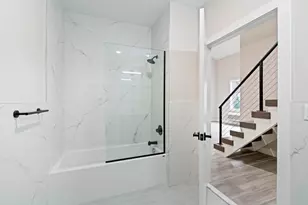 26 Grand St, Weehawken, NJ 07086 - Photo 13