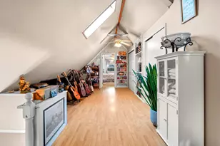 131 W 10th St, Bayonne, NJ 07002 - Photo 19