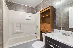 36 Perry St, Jersey City, NJ 07306 - Photo 13