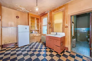 13 Nevin St, Jersey City, NJ 07306 - Photo 5