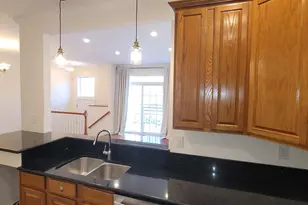 9 McMartin Ct, Jersey City, NJ 07305 - Photo 3