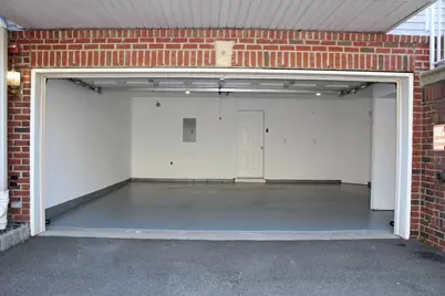 9 McMartin Ct, Jersey City, NJ 07305 - Photo 19