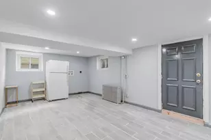 25 Bartholdi Ave, Jersey City, NJ 07305 - Photo 15
