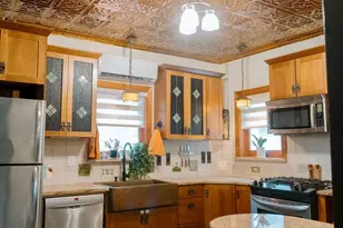 7 Britton St, Jersey City, NJ 07306 - Photo 17