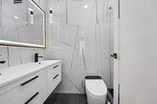 33 Bleecker St, Jersey City, NJ 07307 - Photo 17