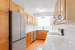 1070 Kennedy Blvd, Bayonne, NJ 07002 - Photo 5