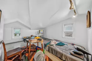 19 Linden Ct, Jersey City, NJ 07305 - Photo 9