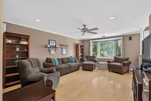 79 E 27th St, Bayonne, NJ 07002 - Photo 7