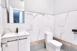21 Hancock Ave, Jersey City, NJ 07307 - Photo 9