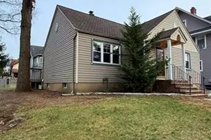1 Courier Pl, Rutherford, NJ 07070 - Photo 21