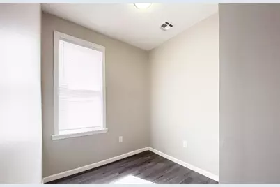 48 Dwight St #2, Jersey City, NJ 07305 - Photo 13
